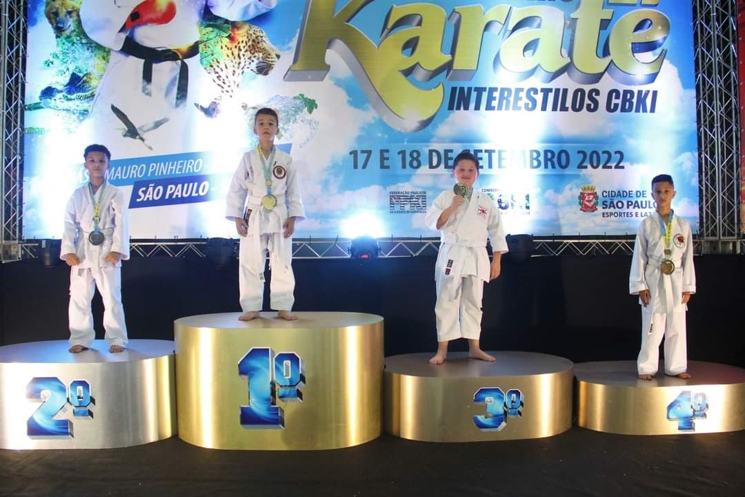 Patrocinado pela ASTREA, Muriel foi campeão de sua categoria de Karate - Setembro/2022